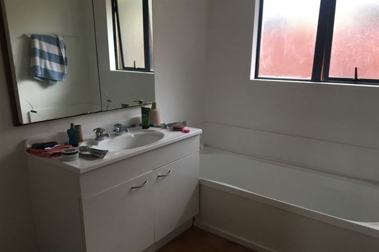 Photo of property in 118a Nursery Road, Phillipstown, Christchurch, 8011