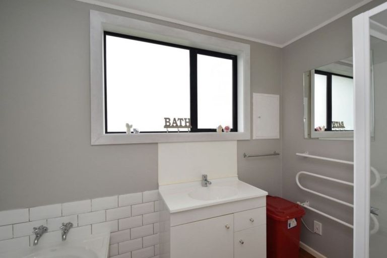 Photo of property in 242 Chelmsford Street, Waverley, Invercargill, 9810