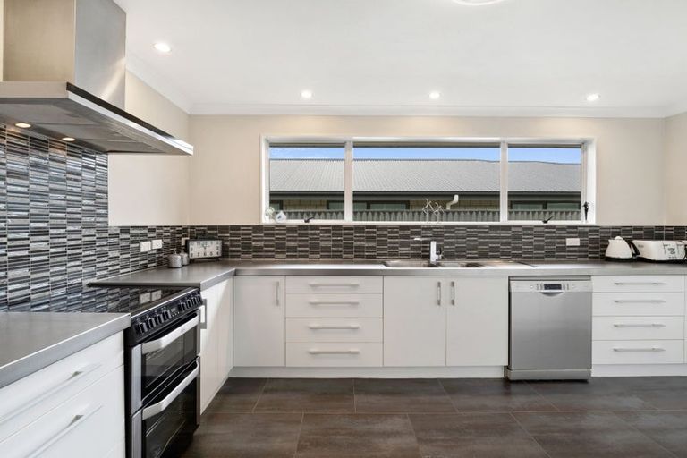 Photo of property in 23 Nottingham Avenue, Awapuni, Palmerston North, 4412