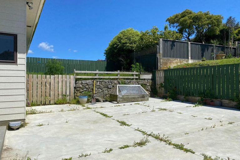 Photo of property in 7b Tregony Place, Camborne, Porirua, 5026