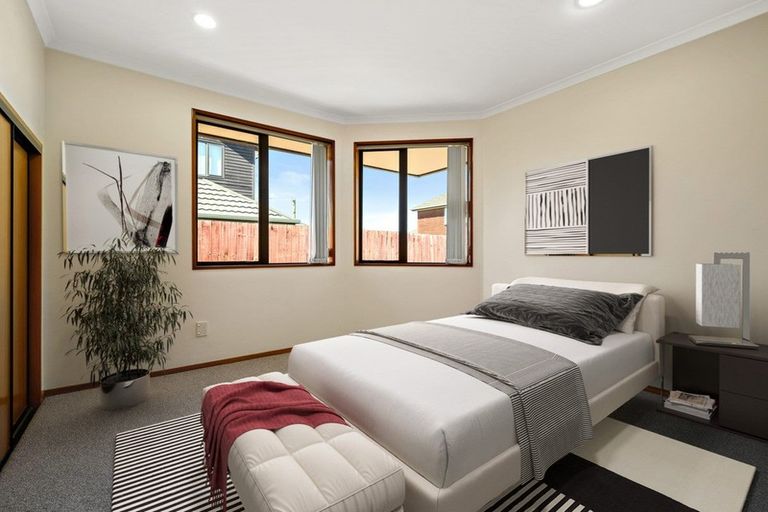 Photo of property in 2/18 Wentworth Street, Ilam, Christchurch, 8041