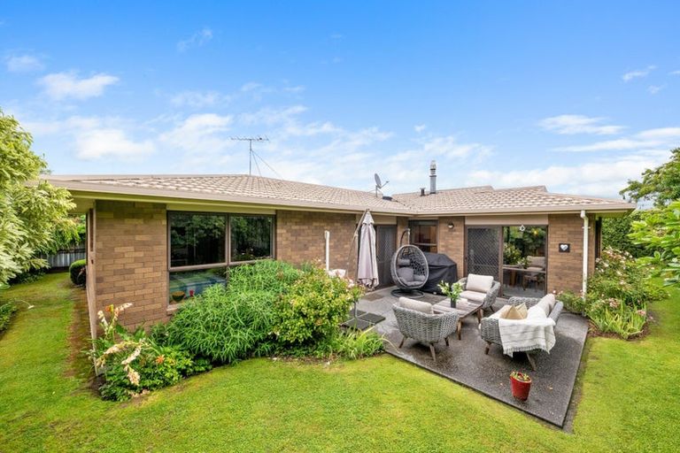 Photo of property in 16 Springswood Grove, Springlands, Blenheim, 7201