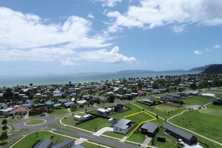 Photo of property in 107 Hamiora Street, Matarangi, 3592