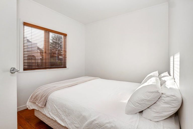 Photo of property in 15a Marine Parade, Mount Maunganui, 3116