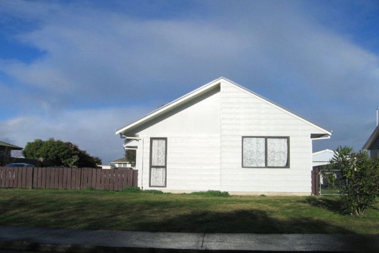 Photo of property in 41 Liverpool Crescent, Flaxmere, Hastings, 4120