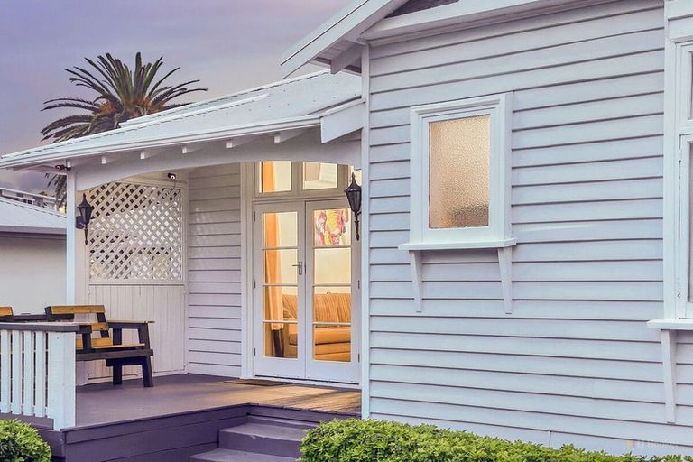 Photo of property in 126 Selwyn Street, Waimataitai, Timaru, 7910