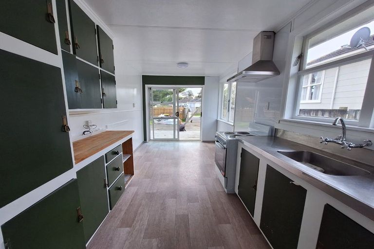 Photo of property in 5 Gubb Place, Otara, Auckland, 2023