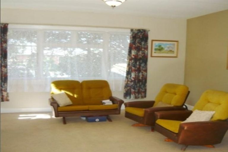 Photo of property in 16 Dilworth Street, Riccarton, Christchurch, 8011