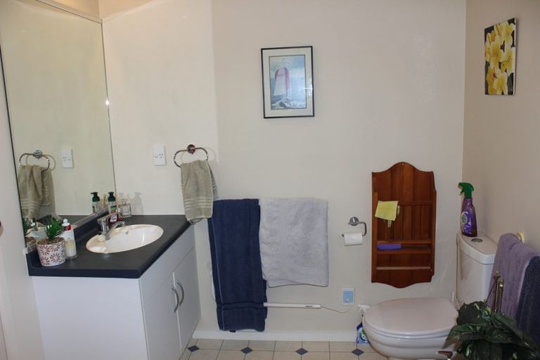 Photo of property in 111 Pinewood Court, Matarangi, Whitianga, 3592