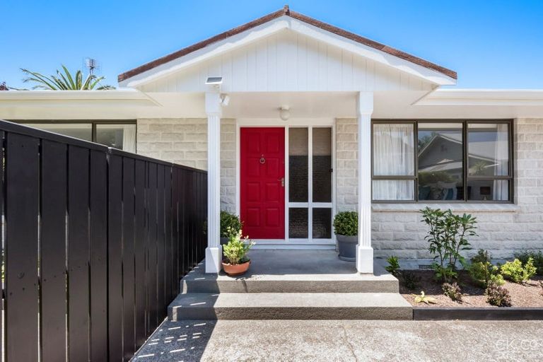 Photo of property in 19b Totara Crescent, Woburn, Lower Hutt, 5010