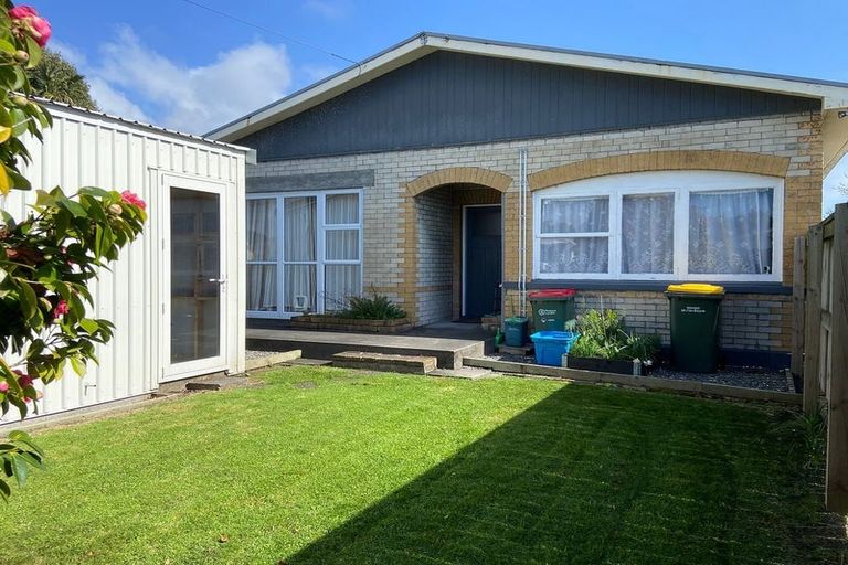 Photo of property in 28 Doone Street, Lynmouth, New Plymouth, 4310