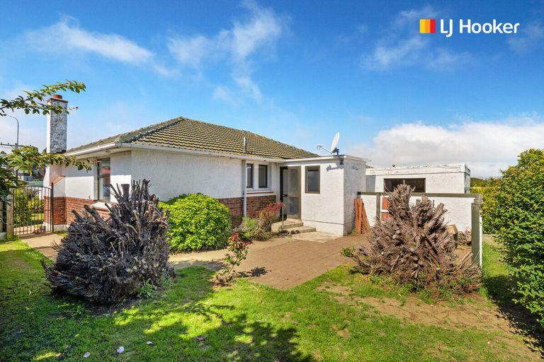Photo of property in 429 Taieri Road, Halfway Bush, Dunedin, 9010