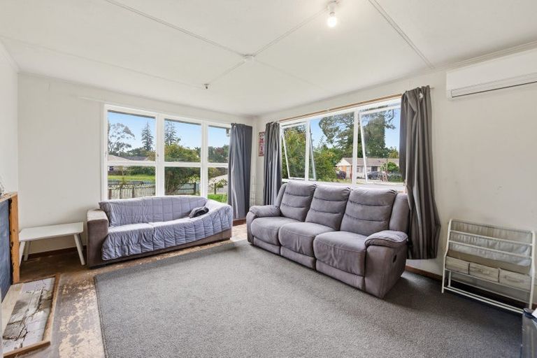 Photo of property in 42 Harold Crescent, Fordlands, Rotorua, 3015