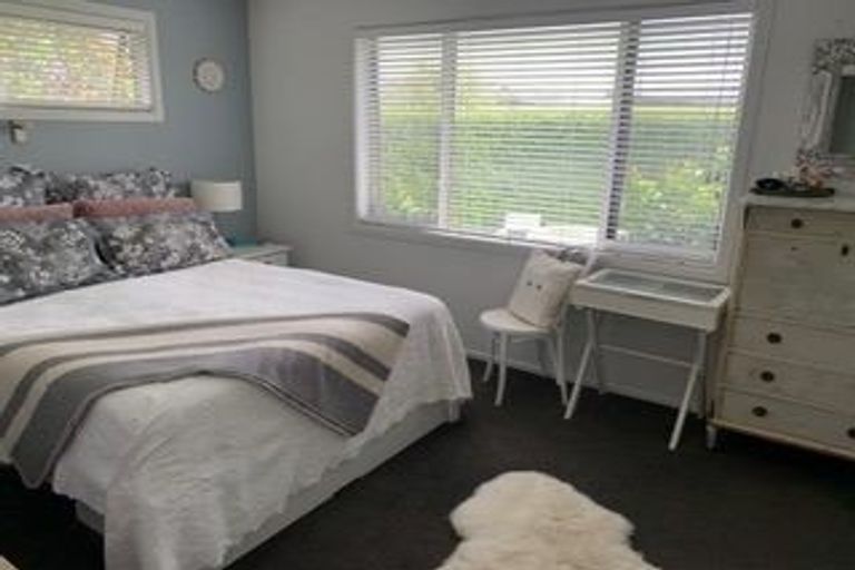 Photo of property in 20 Tuscan Lane, Martinborough, 5711