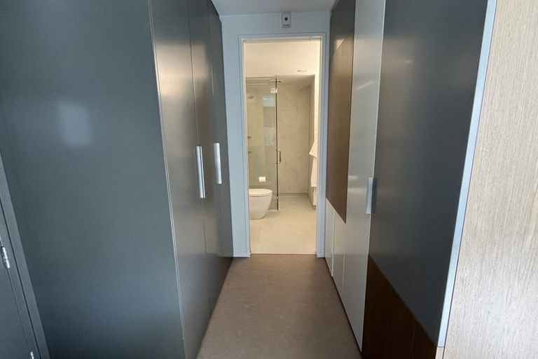 Photo of property in Sanctum Apartments, 15/10a Ebor Street, Te Aro, Wellington, 6011