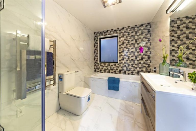 Photo of property in 42 Hangahai Road, Flat Bush, Auckland, 2019