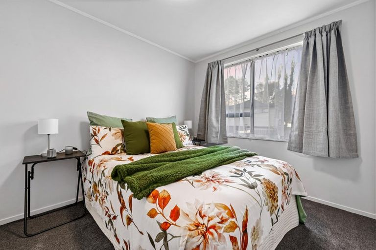 Photo of property in 1/36 Borich Road, Sunnyvale, Auckland, 0612