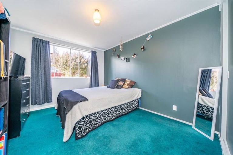 Photo of property in 35 Clouston Park Road, Clouston Park, Upper Hutt, 5018