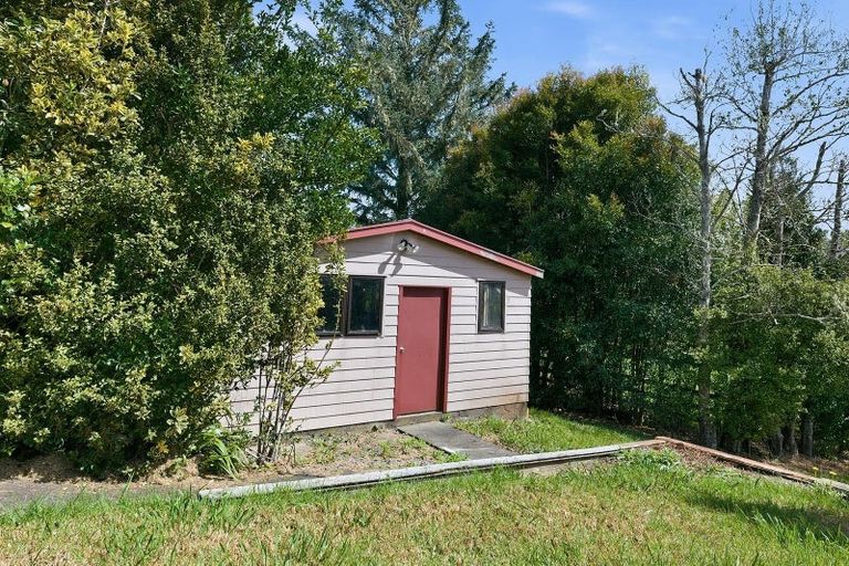 Photo of property in 39 Robinson Road, Whitianga, 3510