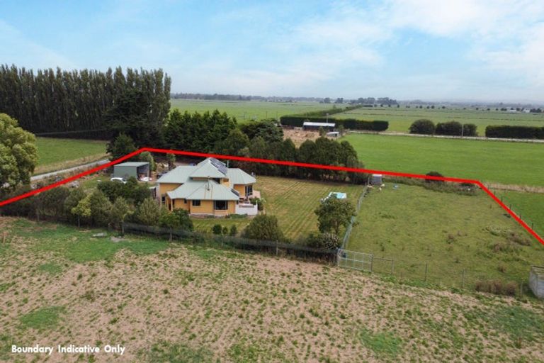Photo of property in 223 White Road, Milford, Temuka, 7986