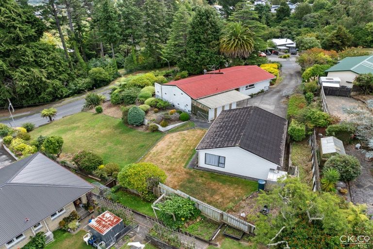 Photo of property in 42 Norana Road, Maoribank, Upper Hutt, 5018