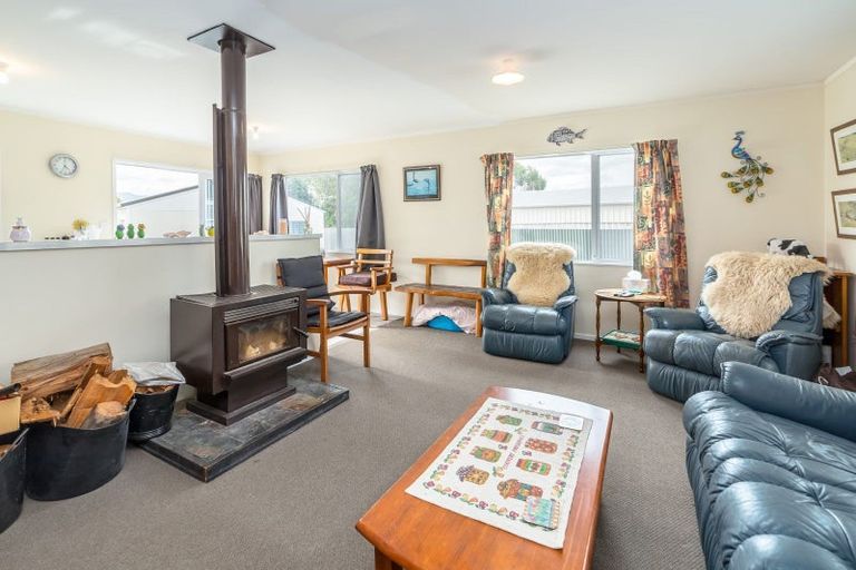 Photo of property in 89 Lake Ferry Road, Lake Ferry, Featherston, 5772