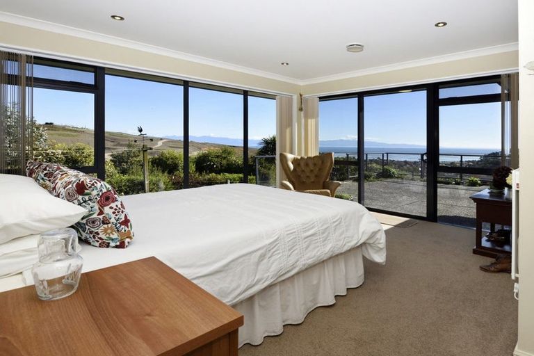 Photo of property in 18 Springlea Heights, Atawhai, Nelson, 7010