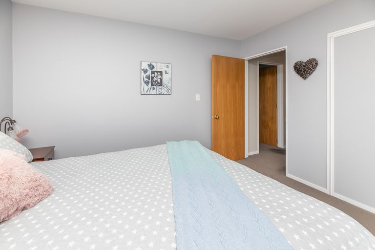 Photo of property in 45 Munro Street, Redwood, Christchurch, 8051