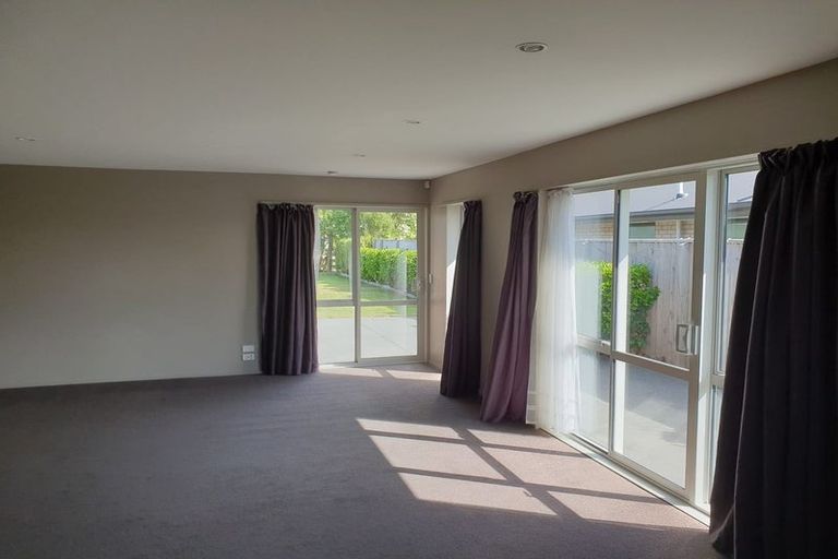 Photo of property in 21 Champagne Avenue, Yaldhurst, Christchurch, 8042