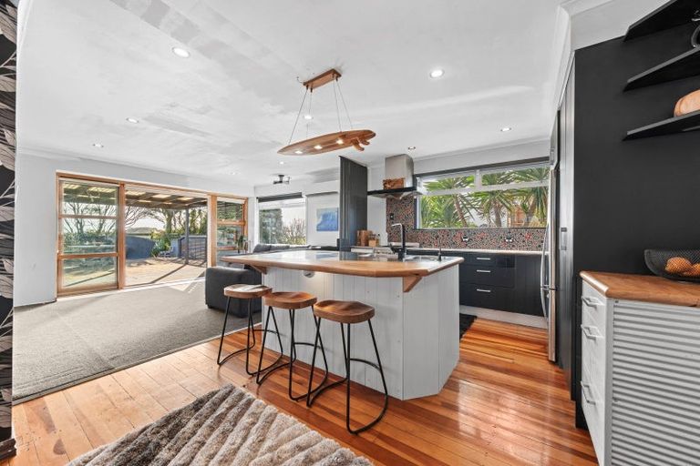 Photo of property in 7210 South Road, Warea, New Plymouth, 4381