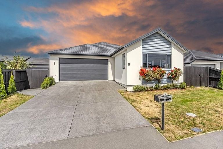 Photo of property in 8 Brightstone Crescent, Aranui, Christchurch, 8061