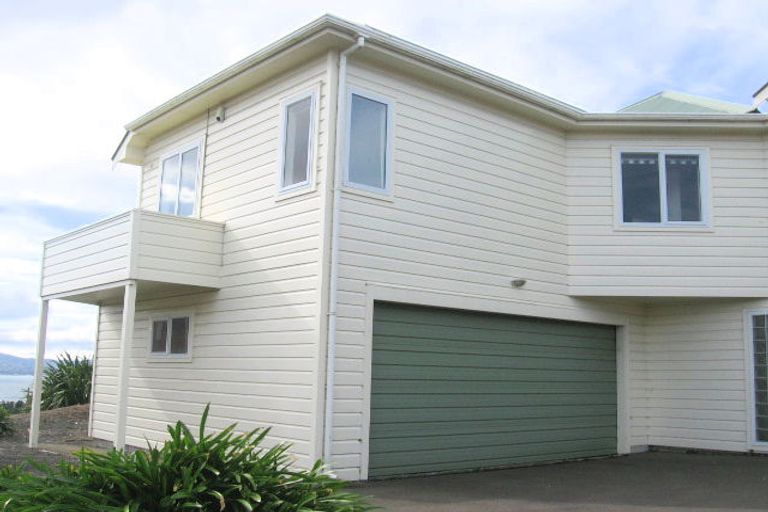 Photo of property in 1 Signallers Grove, Strathmore Park, Wellington, 6022