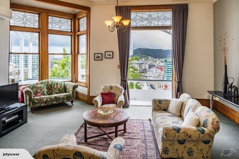 Photo of property in 2/219 The Terrace, Wellington Central, Wellington, 6011