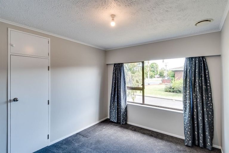 Photo of property in 3/3 Murphy Road, Taradale, Napier, 4112