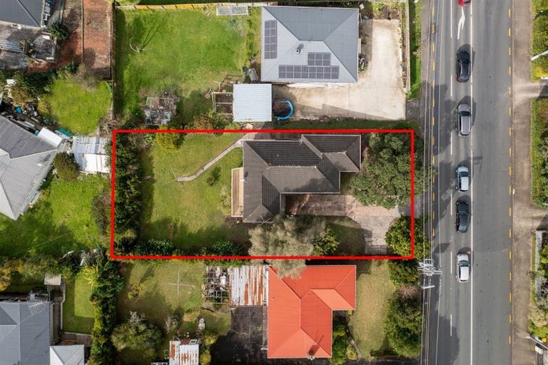 Photo of property in 135 Forrest Hill Road, Forrest Hill, Auckland, 0620