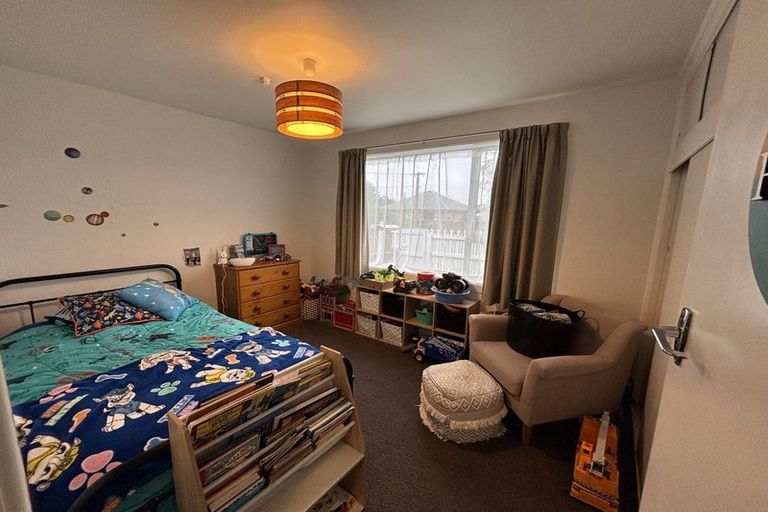 Photo of property in 2/2 Parklands Drive, Huntsbury, Christchurch, 8022