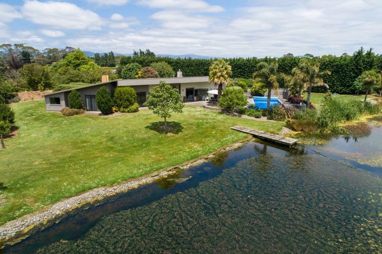 Photo of property in 291 Napier Road, Kelvin Grove, Palmerston North, 4470