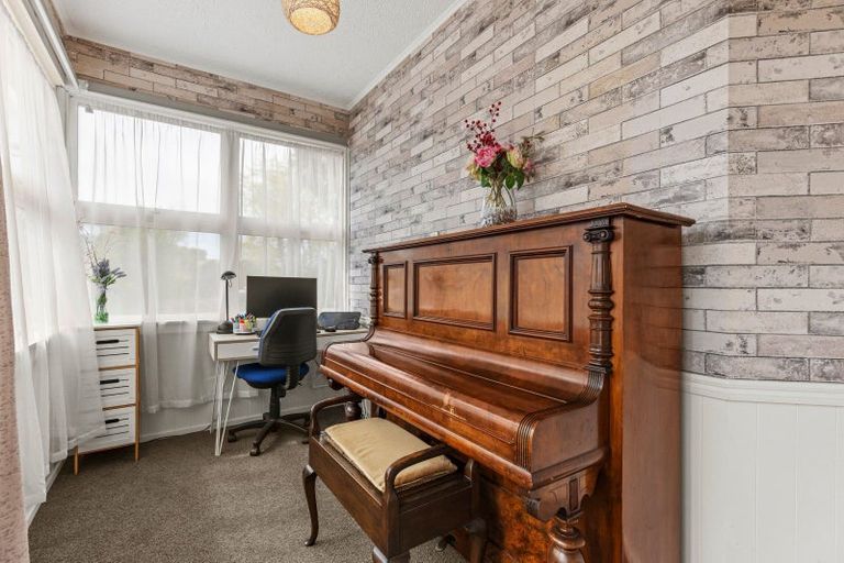 Photo of property in 57 Torrens Road, Hillmorton, Christchurch, 8024