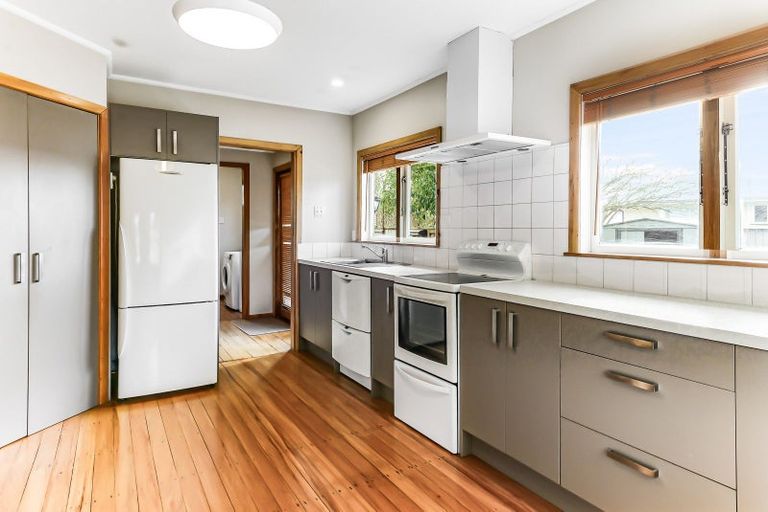 Photo of property in 23 Bruce Avenue, Glenview, Hamilton, 3206