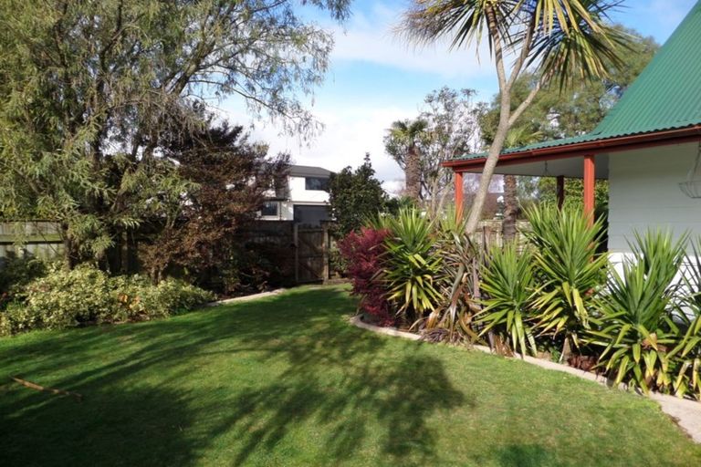 Photo of property in 106 Hyde Avenue, Richmond Heights, Taupo, 3330