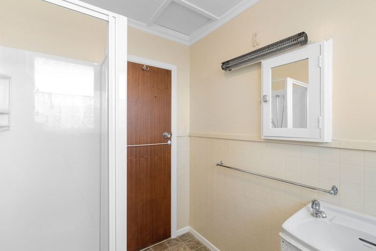 Photo of property in 6 Merton Place, Levin, 5510