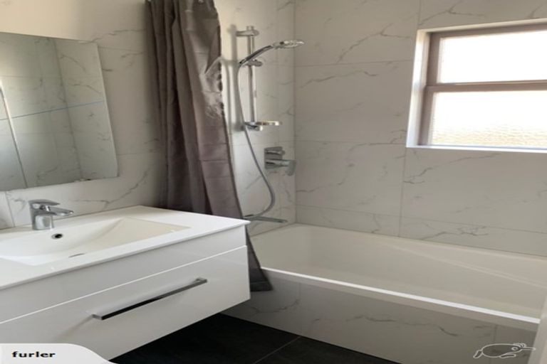 Photo of property in 54 Strathavon Road, Miramar, Wellington, 6022