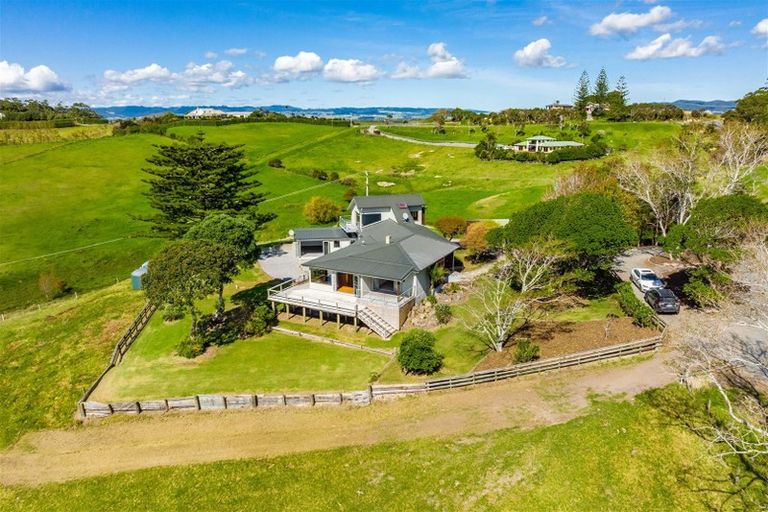 Photo of property in 211 Doctors Hill Road, Ruakaka, Waipu, 0582