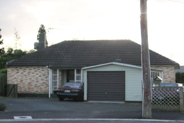 Photo of property in 9a Trigg Place, Bader, Hamilton, 3206