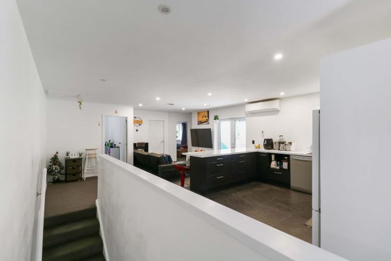 Photo of property in 34c Birch Terrace, Birchville, Upper Hutt, 5018