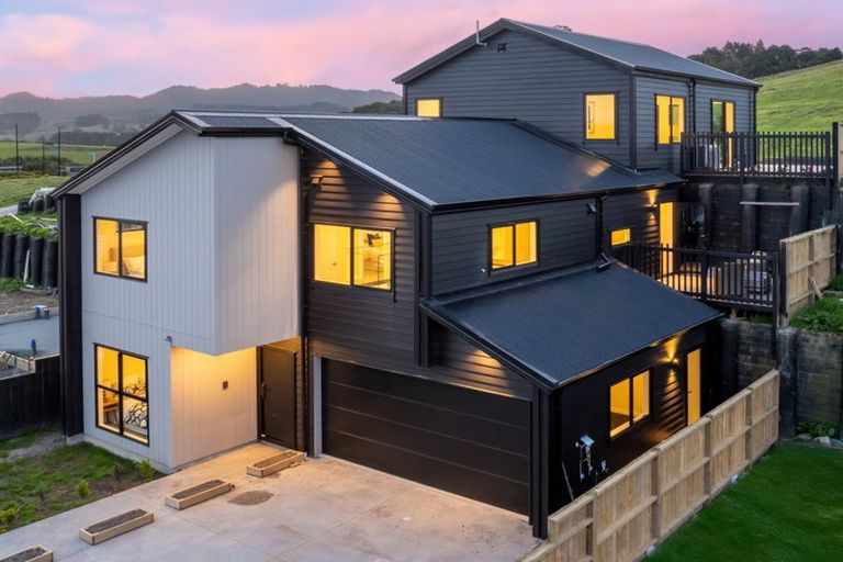 Photo of property in 33 Kapowai Way, Warkworth, 0985