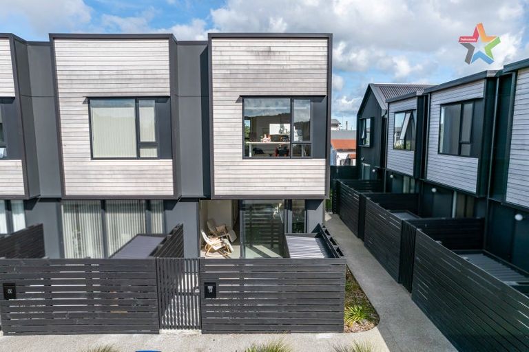 Photo of property in 13d Cuba Street, Petone, Lower Hutt, 5012