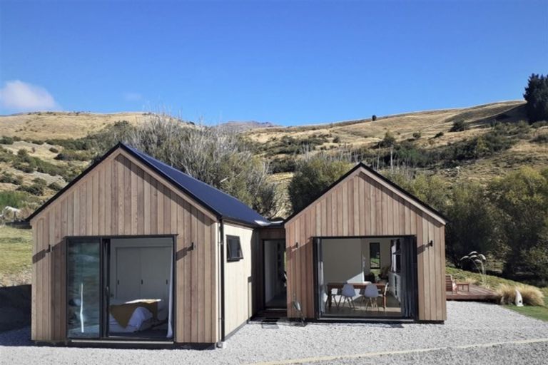 Photo of property in 2384 Cardrona Valley Road, Cardrona, Wanaka, 9382