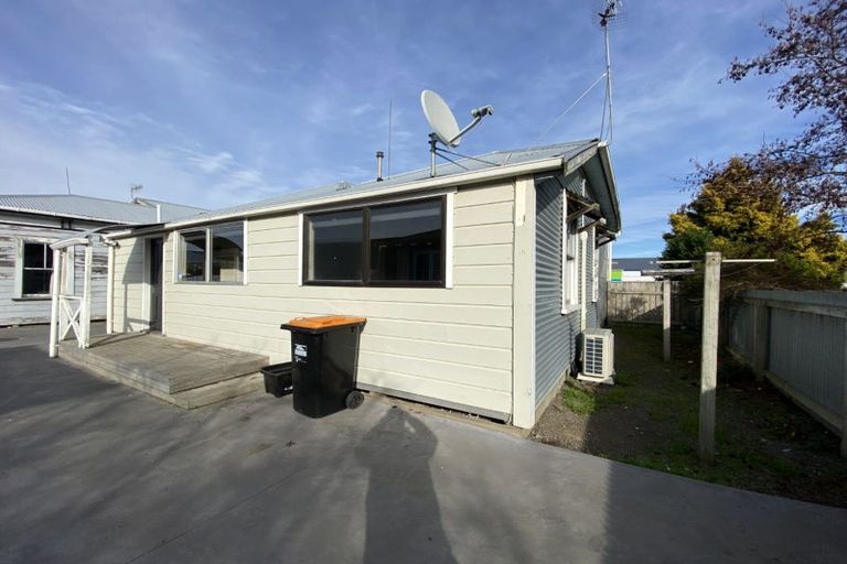 Photo of property in 71 Waldegrave Street, Palmerston North, 4410