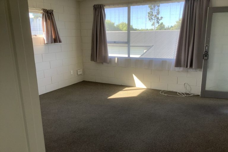 Photo of property in 8 Anzac Parade, Hamilton Central, Hamilton, 3204